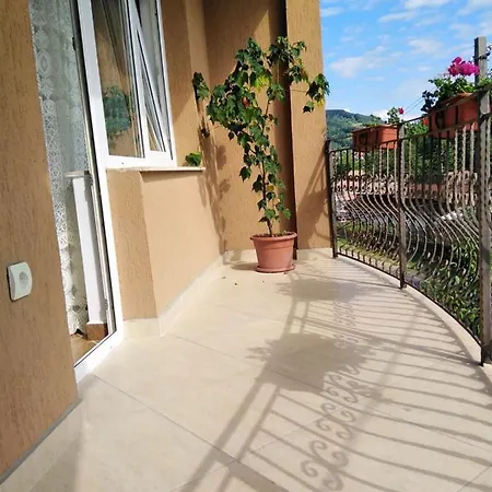 Casa Diana-maria * Curtea De Arges