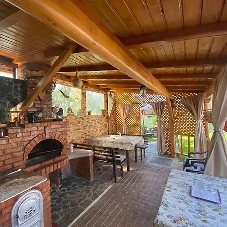 Casa Diana-maria Homestay Curtea De Arges